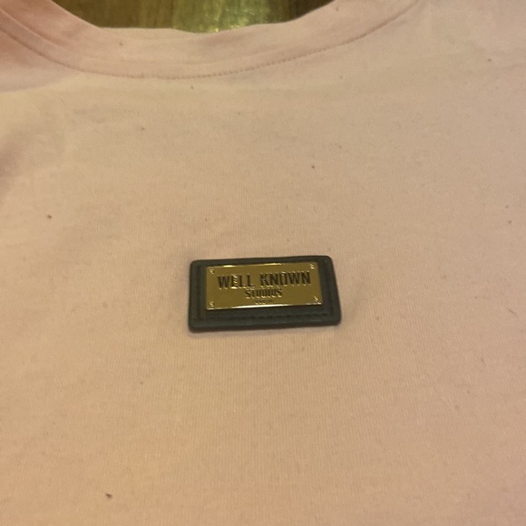 New without tags XL Well Known tshirt - Picture 2 of 3